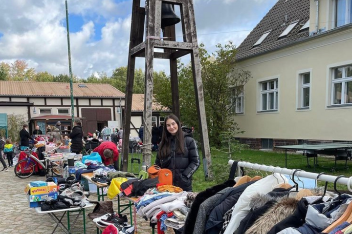 Familienflohmarkt 06.08. und 03.09. | Alte Fasanerie Familienflohmarkt 06.08. und 03.09. (Familienflohmarkt,Kinderkleidung,Kreativangebote,Kinder,Berlin,Familienausflug) | Alte Fasanerie